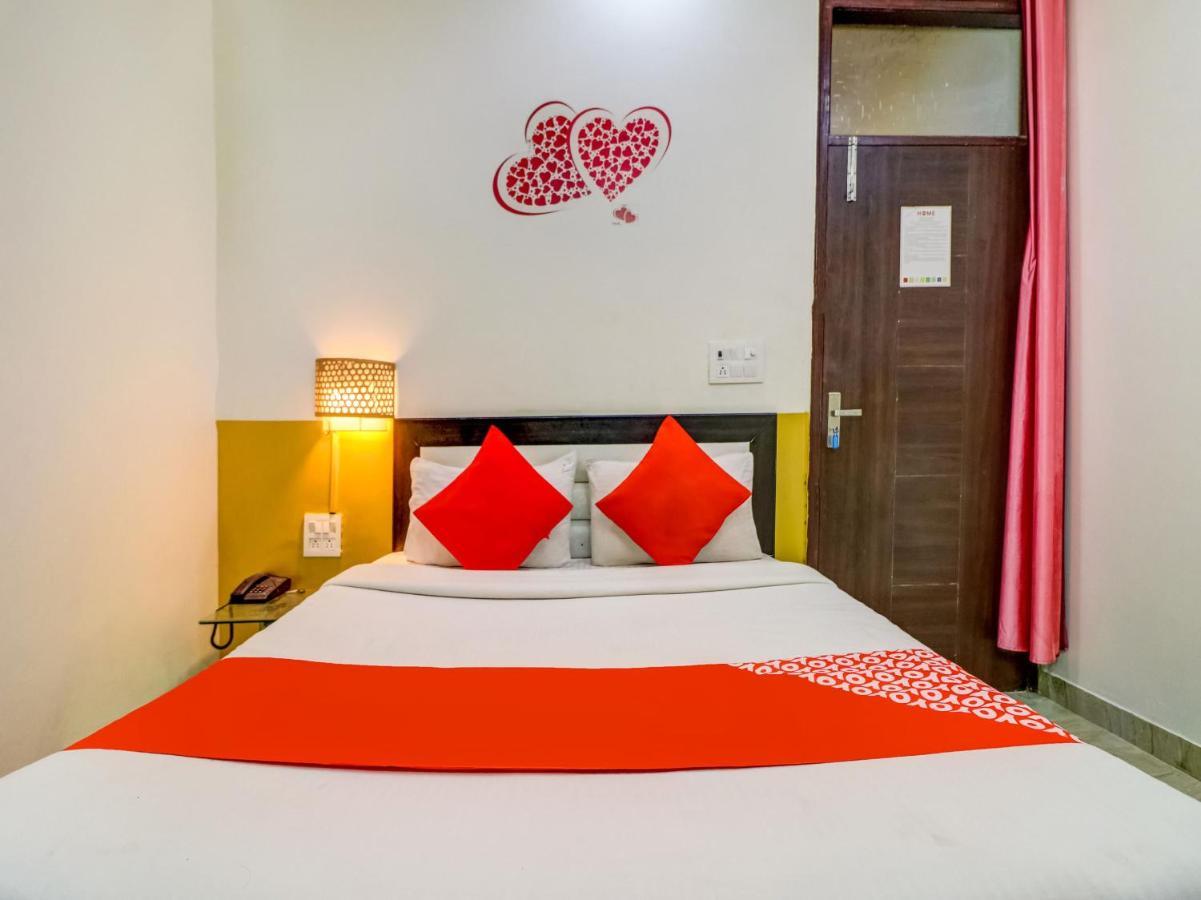 Hotel Oyo 74060 Taj Residency Nové Dillí Exteriér fotografie