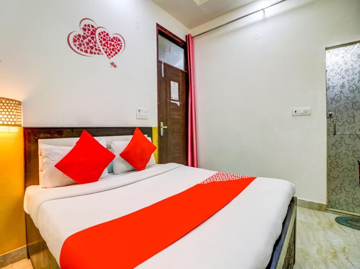 Hotel Oyo 74060 Taj Residency Nové Dillí Exteriér fotografie